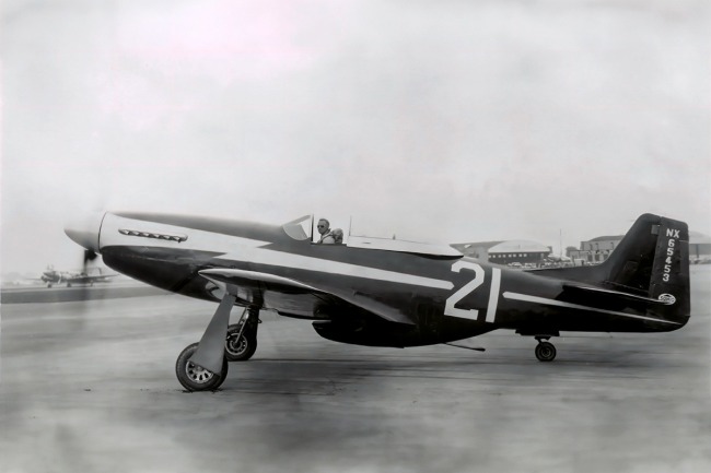 P-51 Survivor 44-72401 N71LN